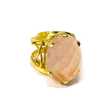 Load image into Gallery viewer, Camboriú Gold Handmade Ring with Stone