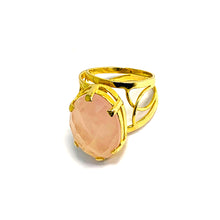 Load image into Gallery viewer, Camboriú Gold Handmade Ring with Stone