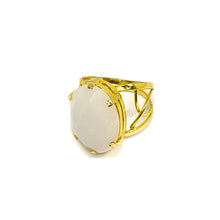 Load image into Gallery viewer, Camboriú Gold Handmade Ring with Stone