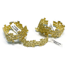 Load image into Gallery viewer, Flowers Gold Handmade Bracelet