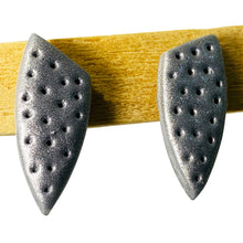 Load image into Gallery viewer, Plain Ceramic Handmade Vase Earring