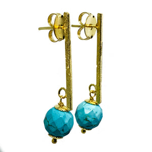 Olho Dágua Gold Handmade Earring with Stone